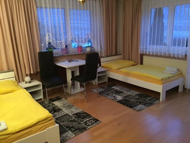 Haus Tina Zimmer Niklasdorf Kültér fotó